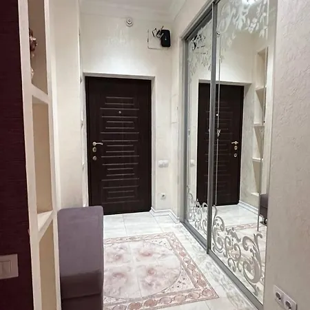 Apartmán в аркадии, 3х комнатная, 3й этаж Oděsa